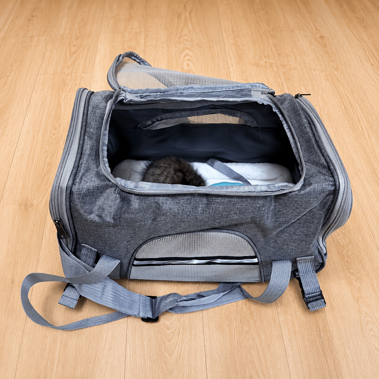 Pet Carrier Handbag Portable Foldable Cat and Dog Bag with Cushion Breathable Pet Backpack for Cats - Image 6